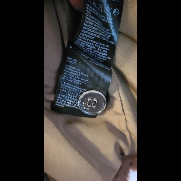 NWT H&M FAUX FUR COAT SIZE SMALL - Picture 11 of 11